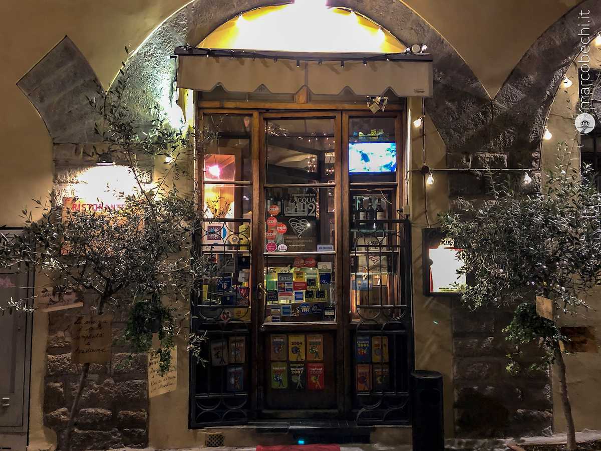 Il pittoresco ingresso del Ristorante Acqua al 2
