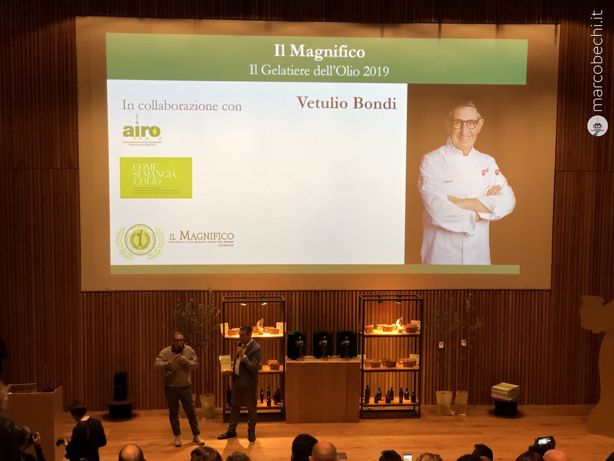 Vetulio Bondi che si aggiudica il premio “Miglior Gelatiere dell’olio 2019”