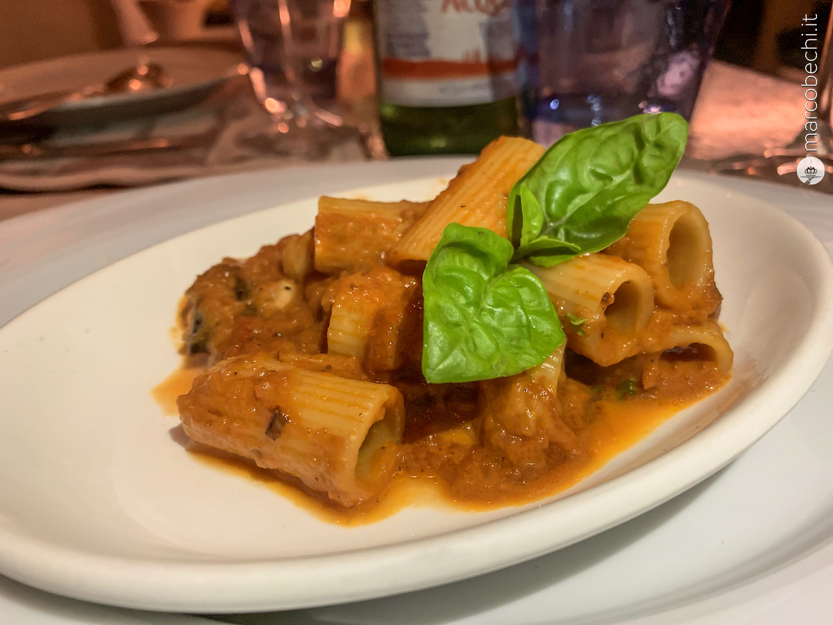 4° assaggio - Rigatoni melanzane e pomodoro