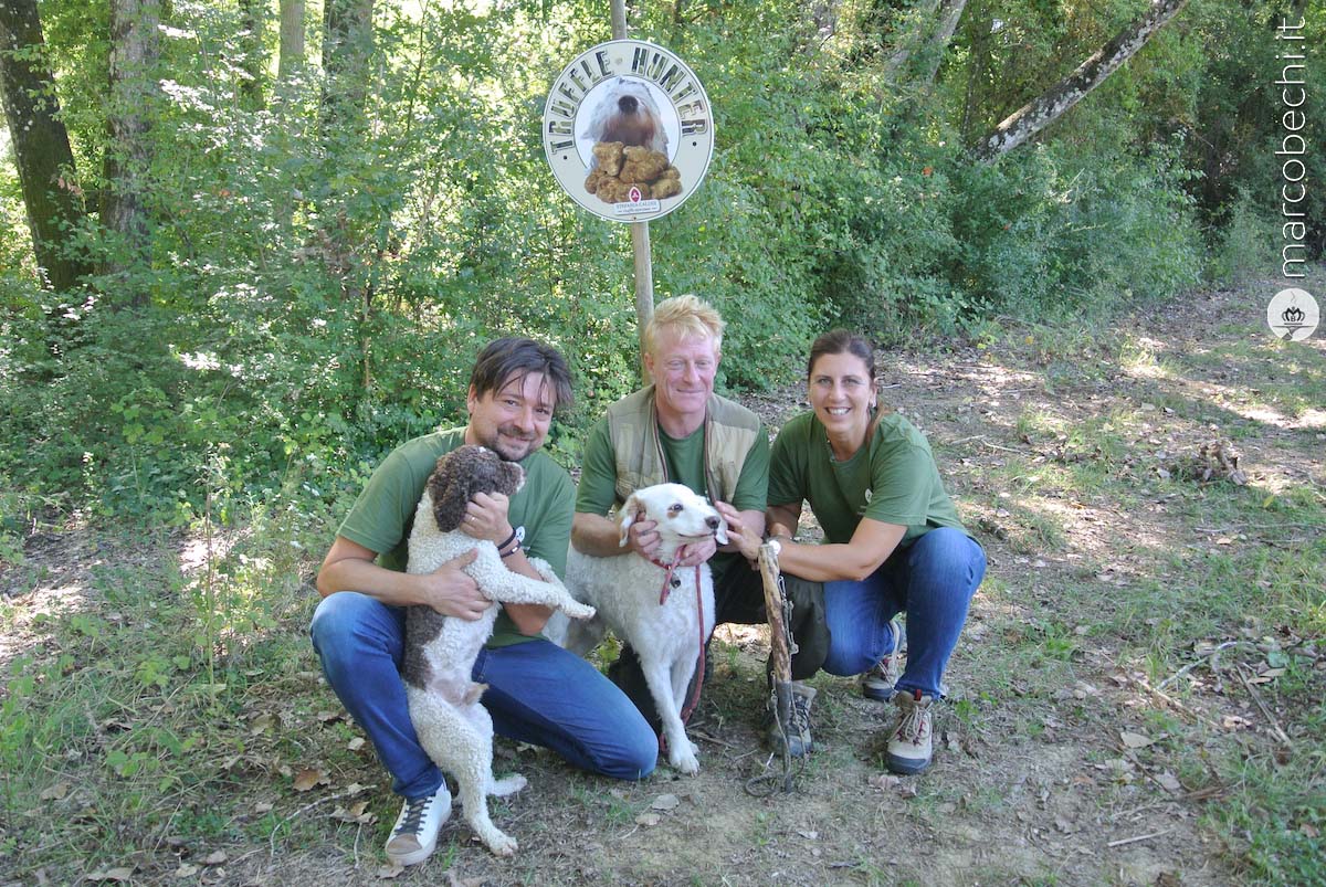 Yurij Marchetti, Roberto Ferri e Stefania Calugi e i veri protagonisti, i loro cani