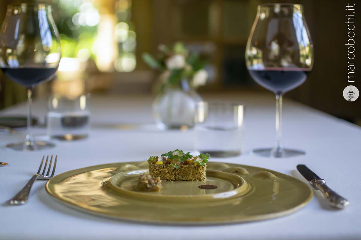 Rigaglie di pollo, anguilla, vermouth di Prato