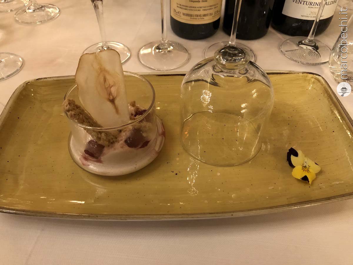 Spuma di pere al Moscadello con Cantuccini