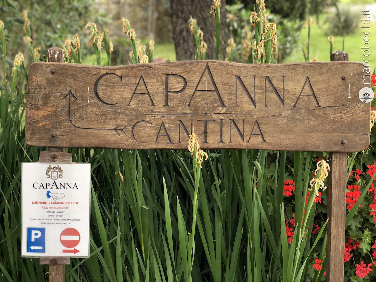 L'ingresso della Cantina di Capanna