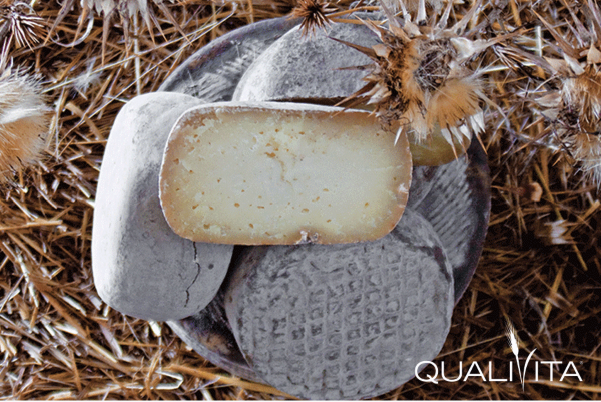 Pecorino delle balze volterrane ph by Qualivita