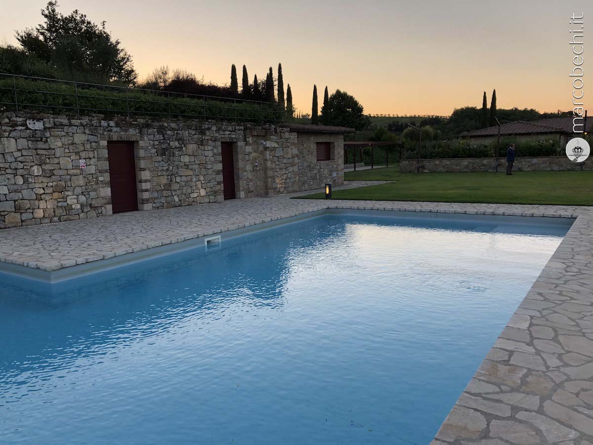 La piscina all'aperto de Le Fontanelle