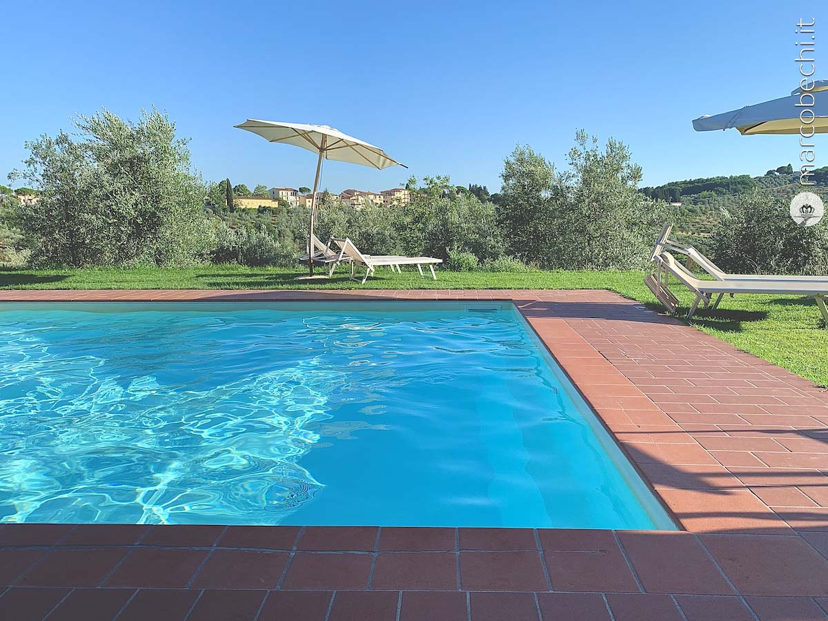 La piscina del Relais Villa Olmo
