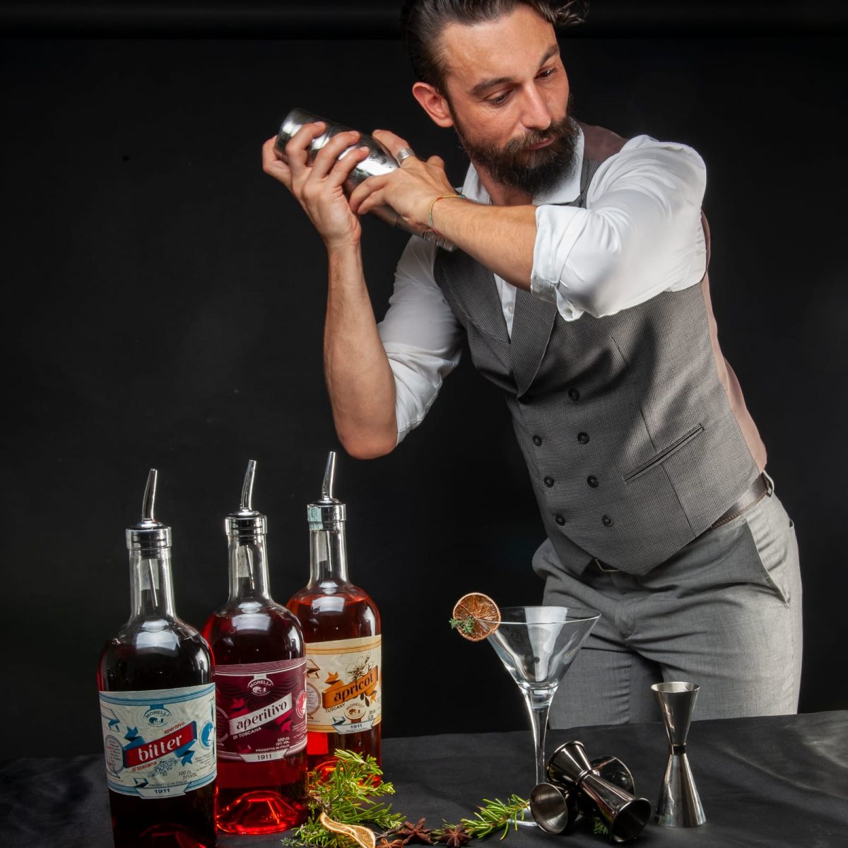 Il Bartender Andrea Frediani Brand Ambassador di Liquori Morelli