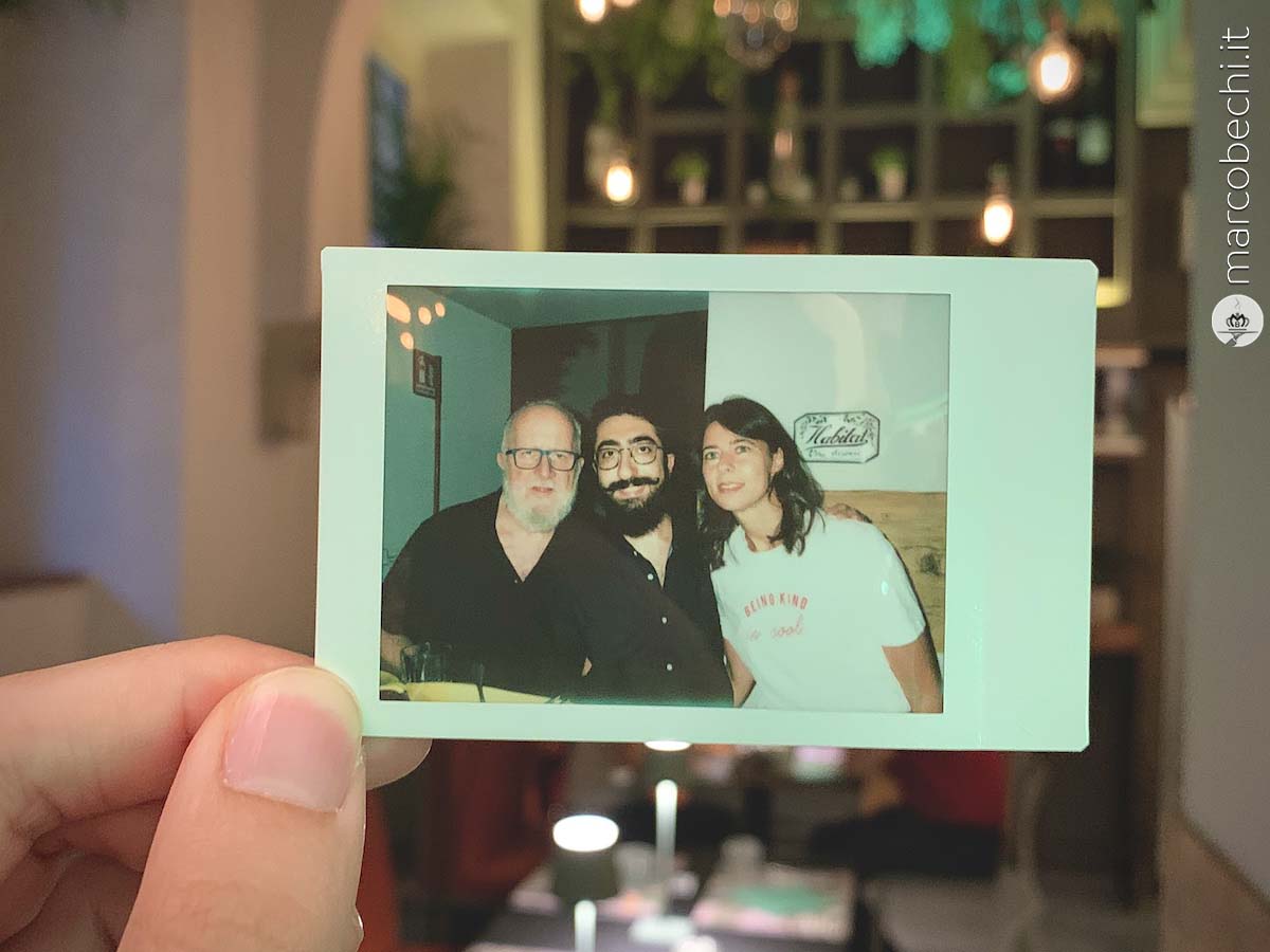 La Polaroid con Daphne Palmitessa e Alireza Mohtashami