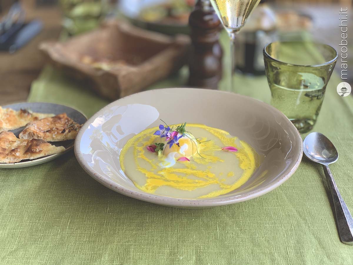 L'uovo della Trattoria Sull'Albero di Borgo Santo Pietro