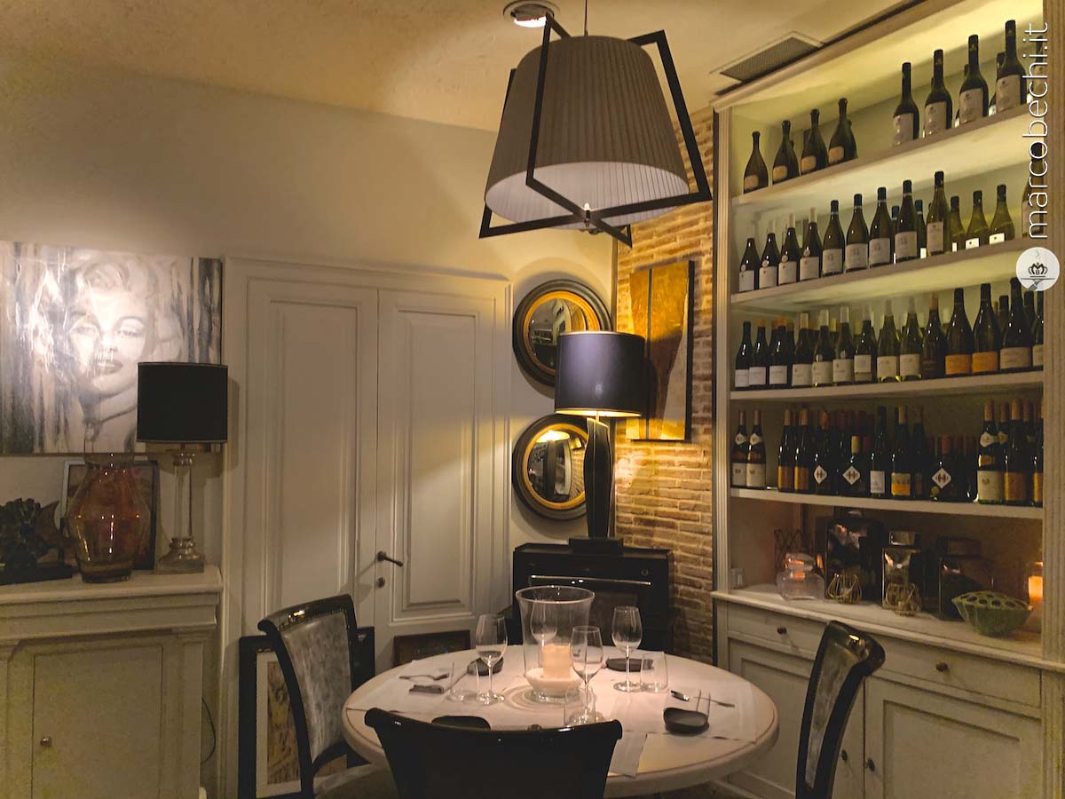 Un particolare della White room del Cestello Ristoclub