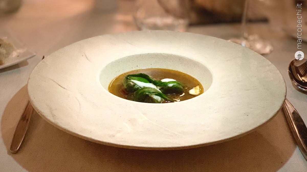 Gnocchi agli spinaci in guazzetto di lepre e fonduta di primo sale