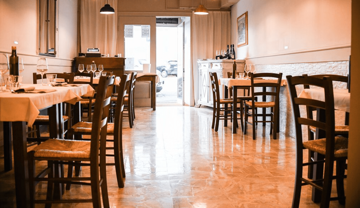 La sala interna dell'Osteria Pratellino - Cucina Fiorentina