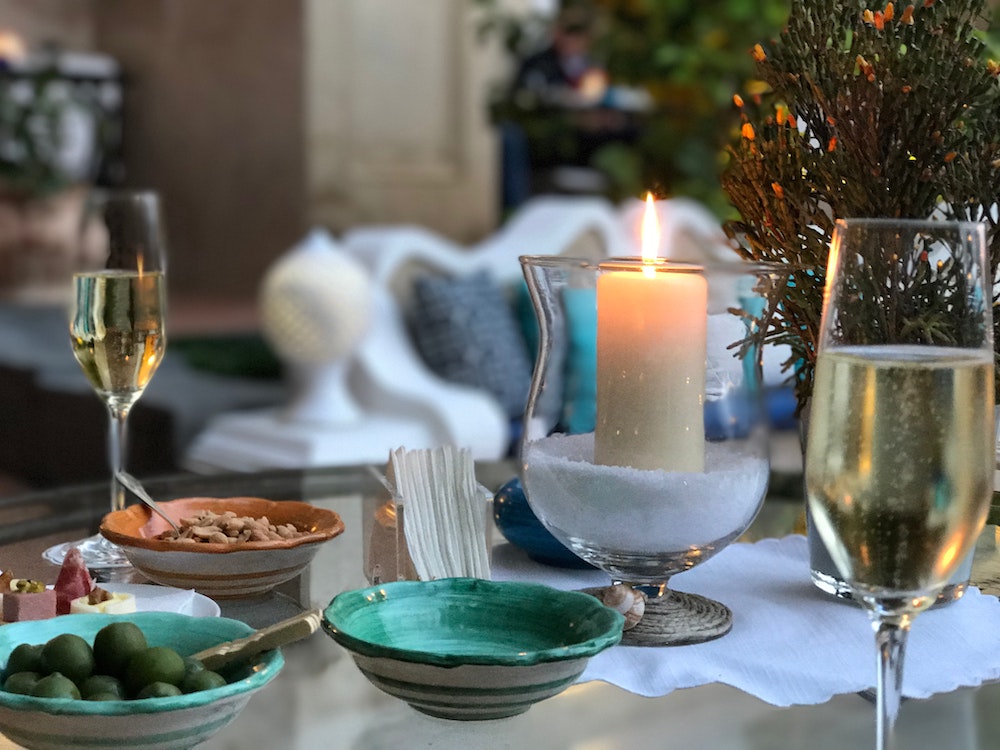Ph by Mel Maldonado Spumante o champagne, cosa bere?