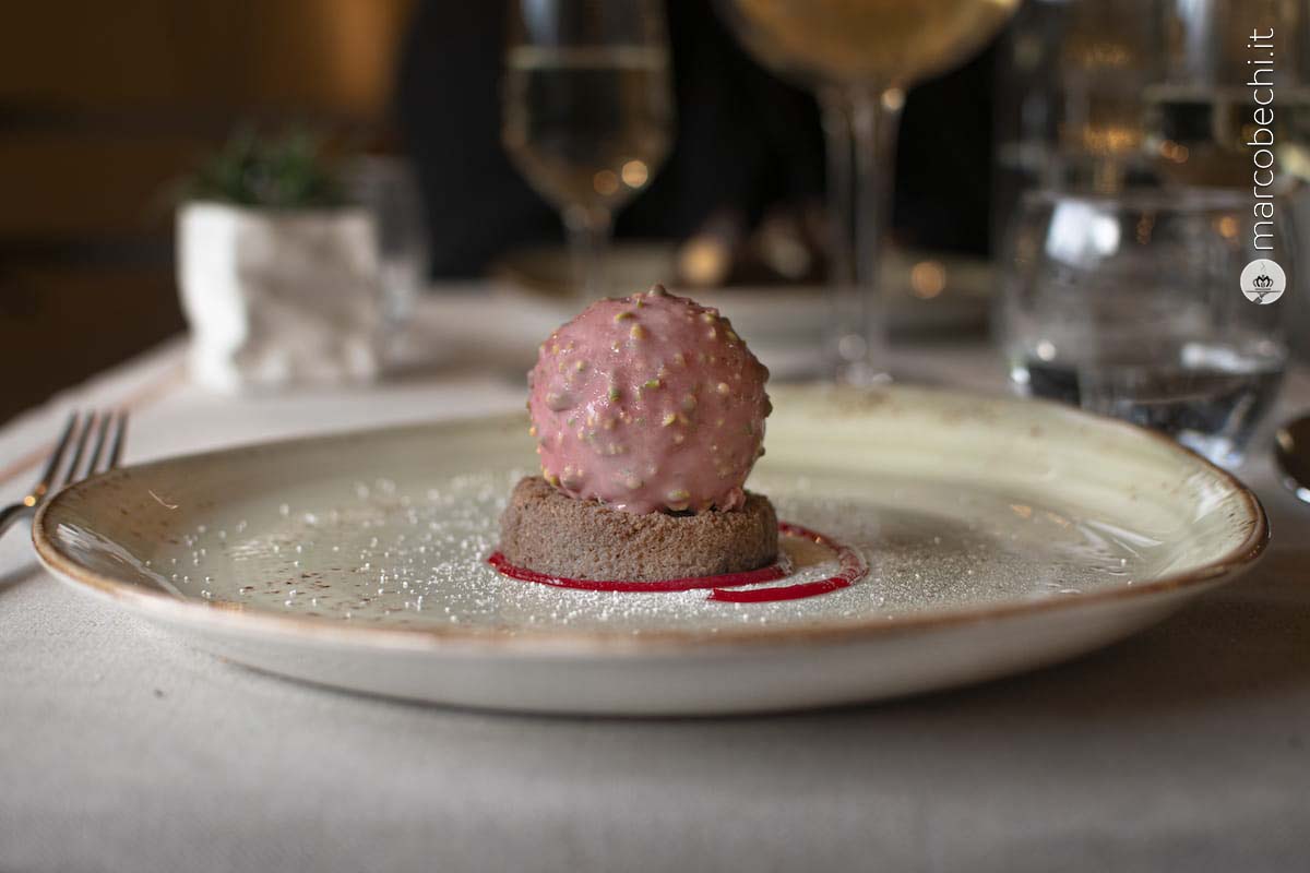 Ruby rocher, mascarpone, lamponi e pistacchi de La Querce