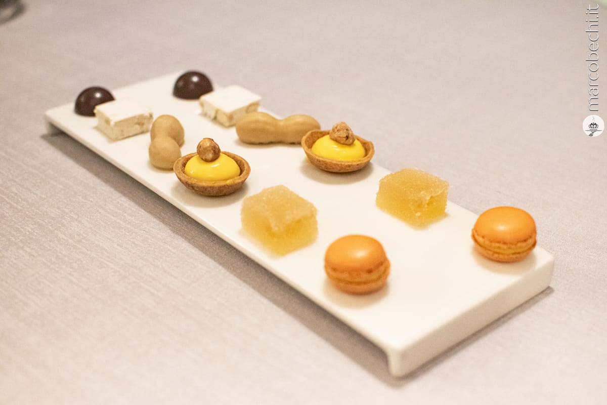 Les Petits Fours di Paca