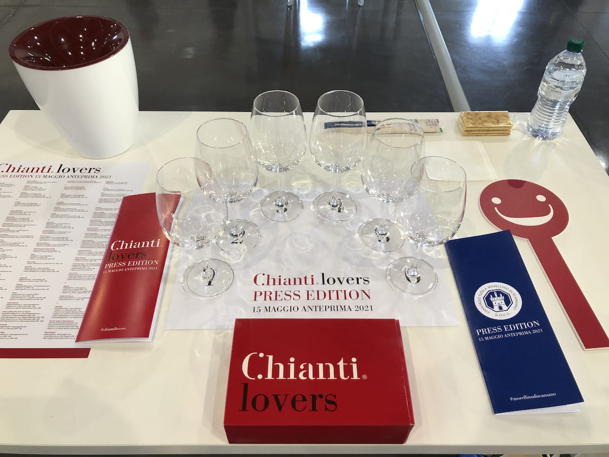 Il tavolo di degustazione a Chianti Lovers