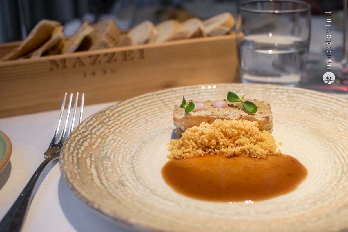 Terrina di fagiano, terra di ceci, crema di cipolla in agrodolce e le jus del fagiano.
