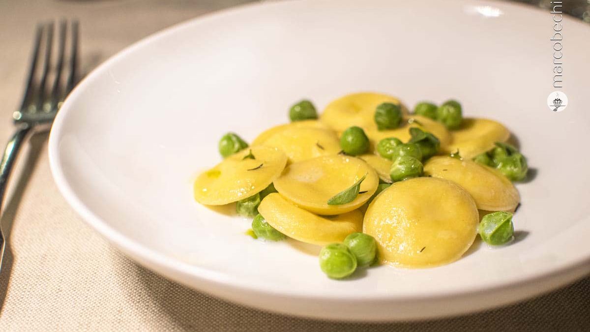Bottoni - Caprino, piselli e vaniglia Bottoni - Caprino, piselli e vaniglia