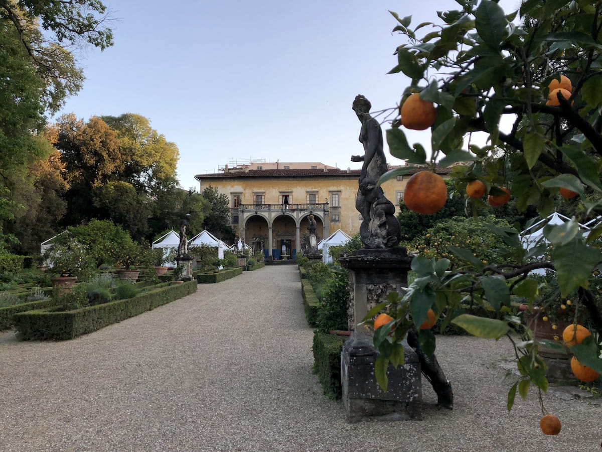 Ricette di Famiglia nei piatti di Fornasetti alla XXVII Edizione di Artigianato e Palazzo dal 16 al 19 Settembre