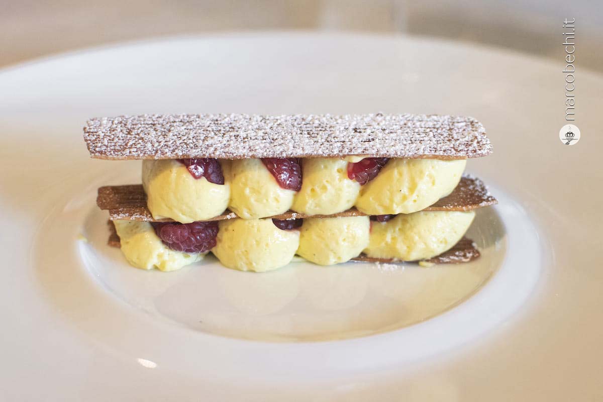 Belmond Castello di Casole è l'impronta toscana dello chef Daniele Sera dove esprime la sua cucina arricchendola con piatti gourmet.