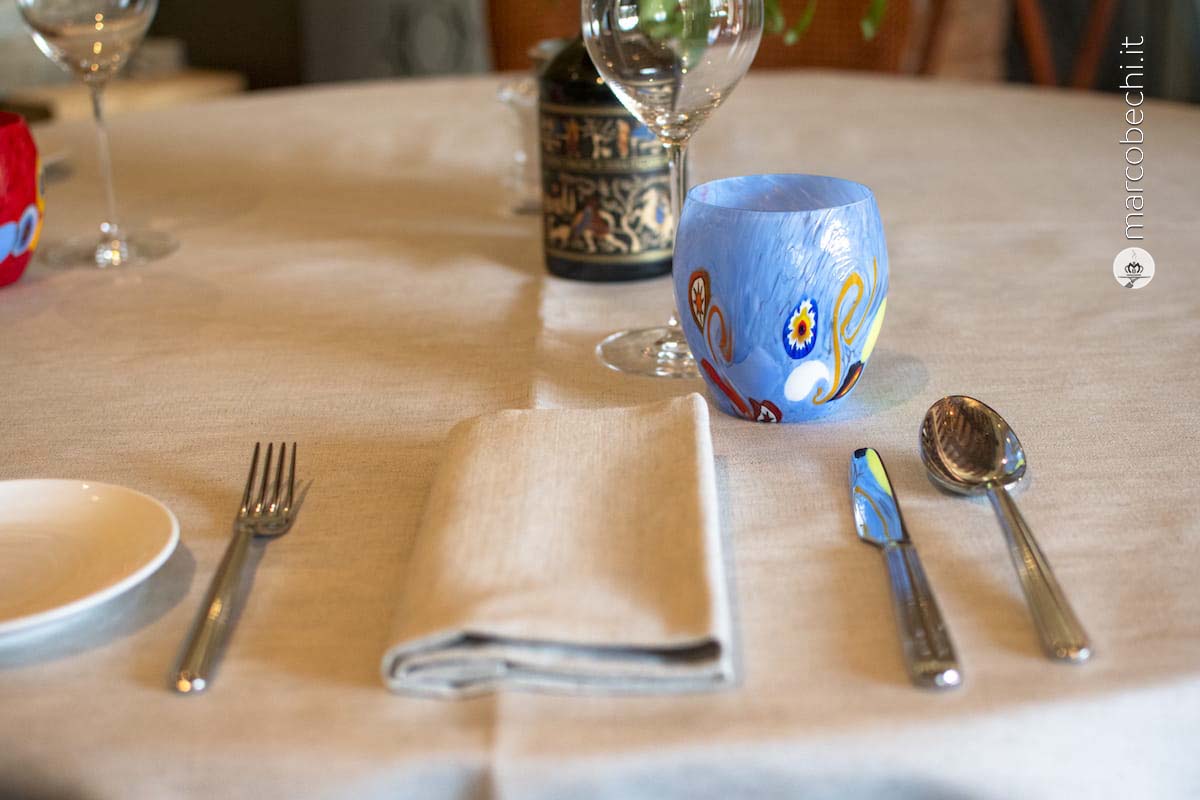 La tavola del Ristorante Tosca al Belmond Castello di Casole