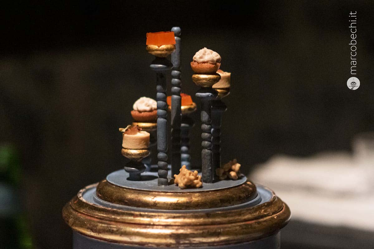 Les Petit Fours