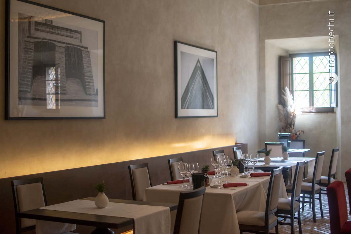 La sala del ristorante a Montalcino