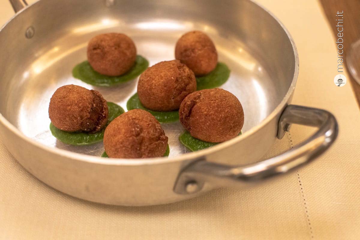 Polpette di lampredotto su crema di bietole
