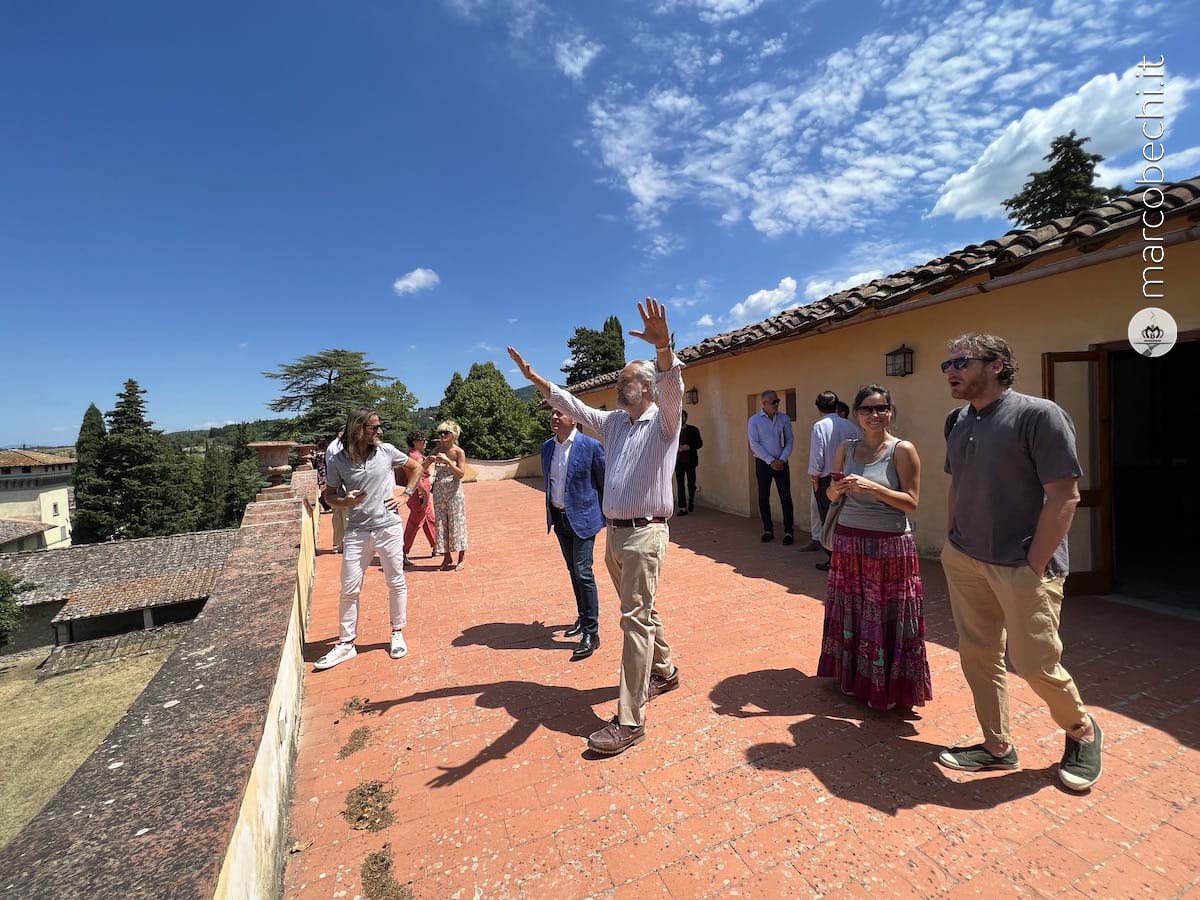 La terrazza a Villa Calcinaia che domina i vigneti