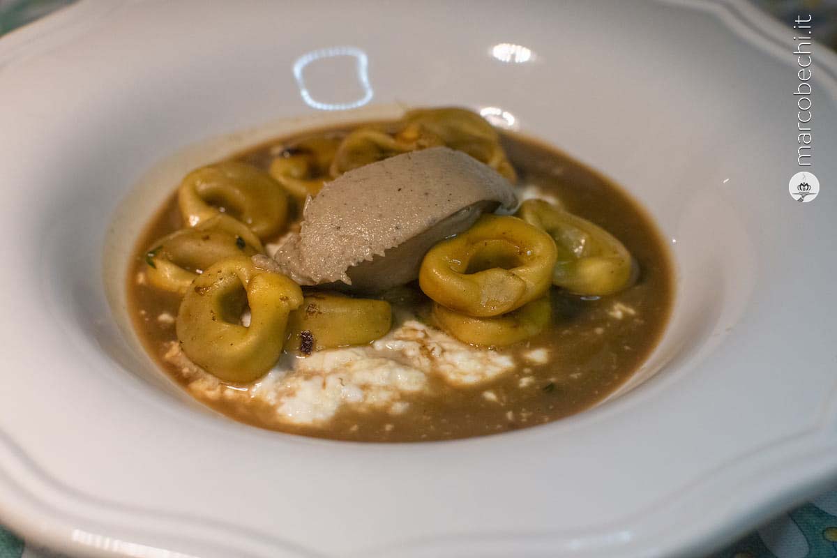 Tortellino alla Bolognese