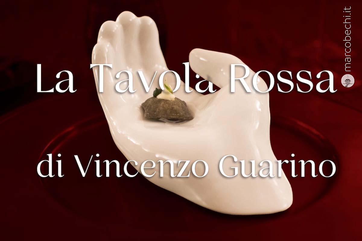 Il Castello di Postignano e la Tavola Rossa di Vincenzo Guarino