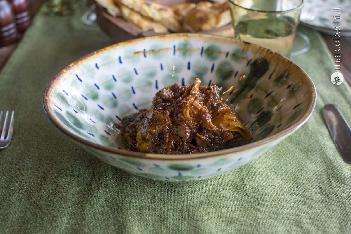 Pasta con il ragù di cinghiale