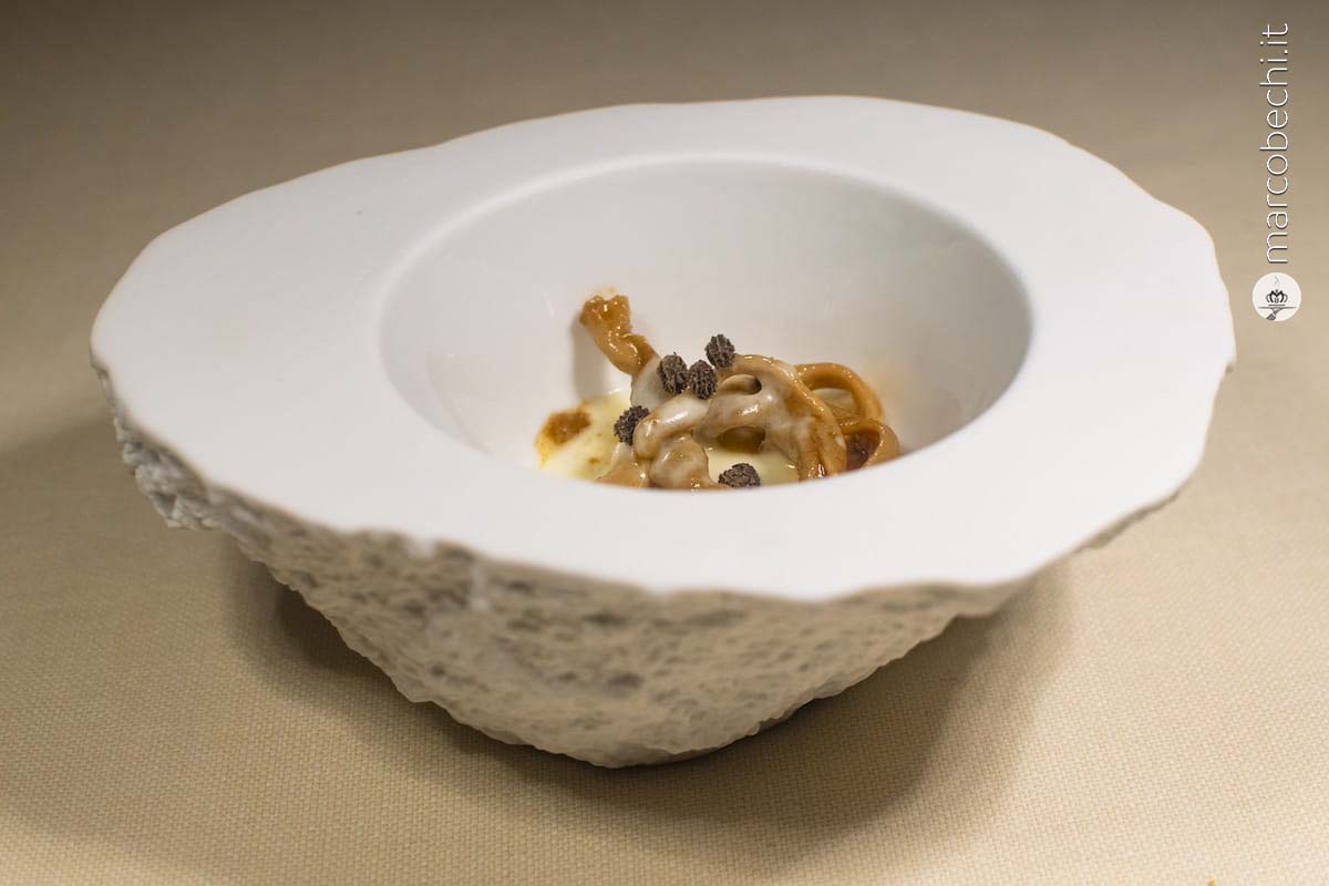 Cacio, Pepe, AgnelloBudello d'agnello confit, jus, pecorino di Pienza, pepe di papaya