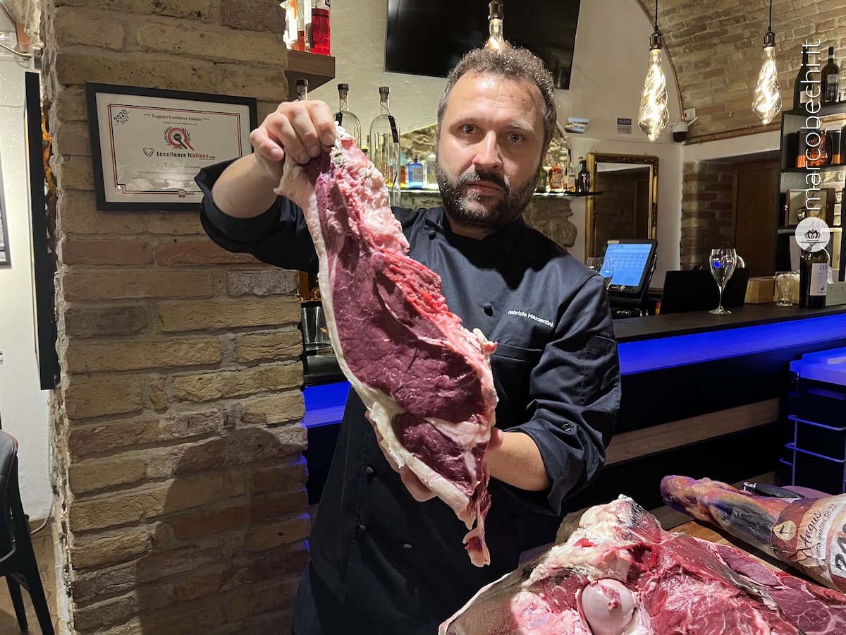 Il Ceppo Toscano a San Gimignano è il riferimento per gustare la carne Dry Aged