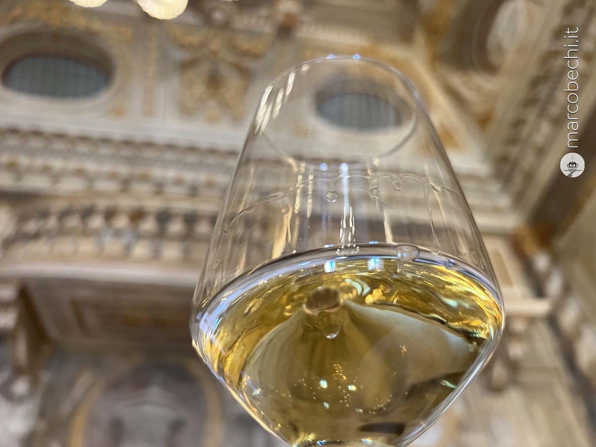 Il suggestivo slone delle feste del Grand Hotel Continental