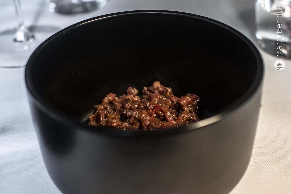 Tartare di cinghiale frollata in casa