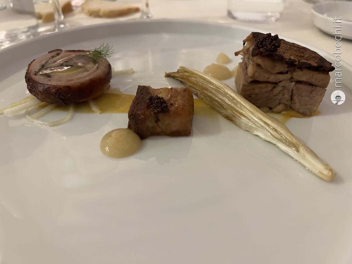 Maialino da latte, mela, indivia e senape