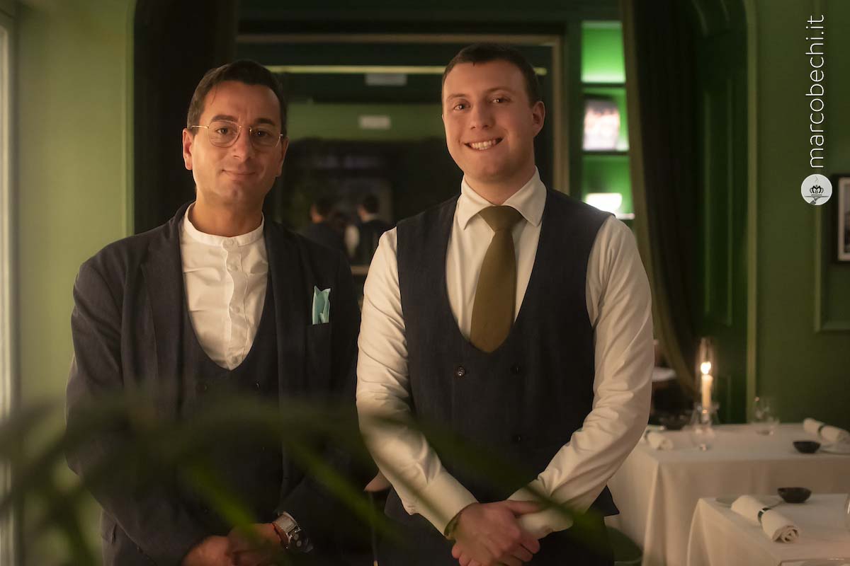 Il Restaurant Manager Vito Angelilli e lo chef de Rang Thomas Caffeo
