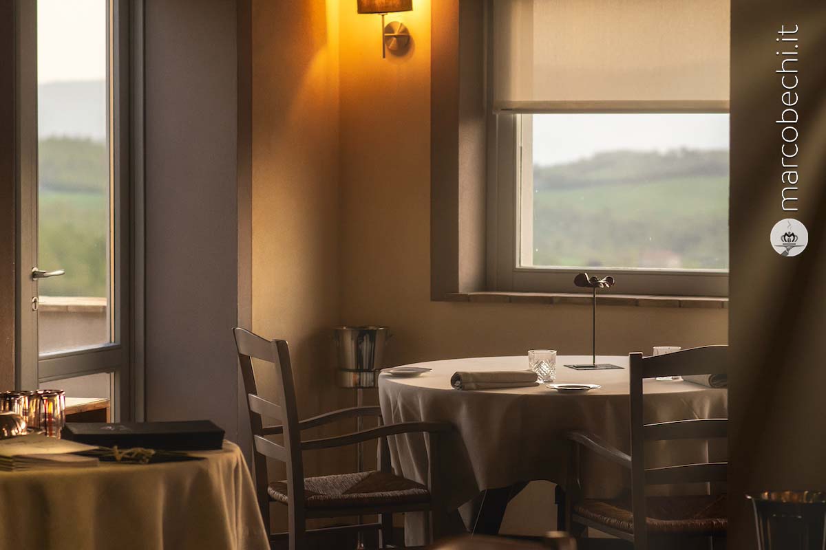 La visione in cucina di Iside De Cesare a La Parolina