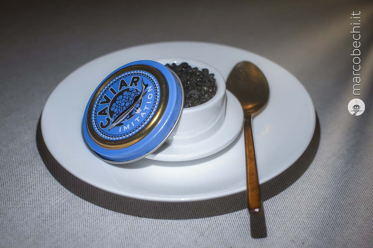 La visione in cucina di Iside De Cesare a La Parolina