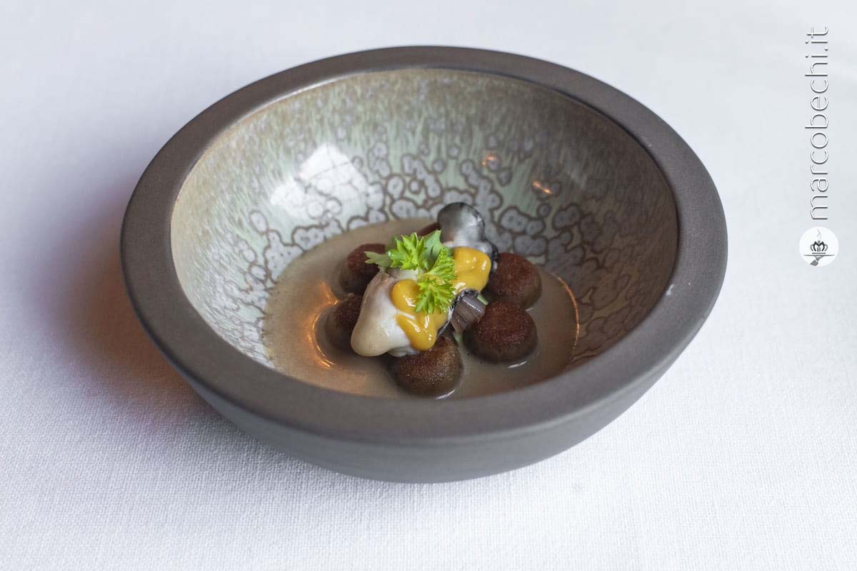 Ostrica alla brace, passatello, zabaione al limone