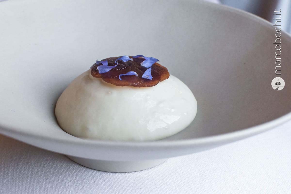 Riso al latte, pera al vino, pralinato alla nocciola