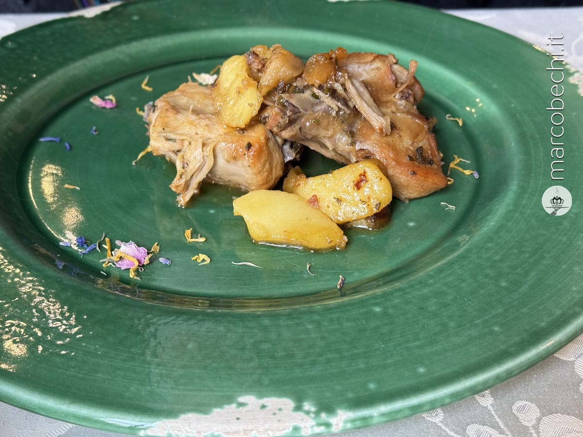 Coniglio alle mele