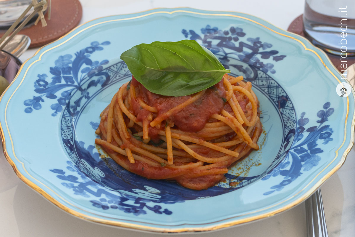 Lo spaghetto ai tre pomodori