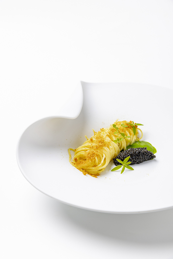 Tagliolini al limone con salsa alle erbe e caviale - Photo by Giovanna Di Lisciandro