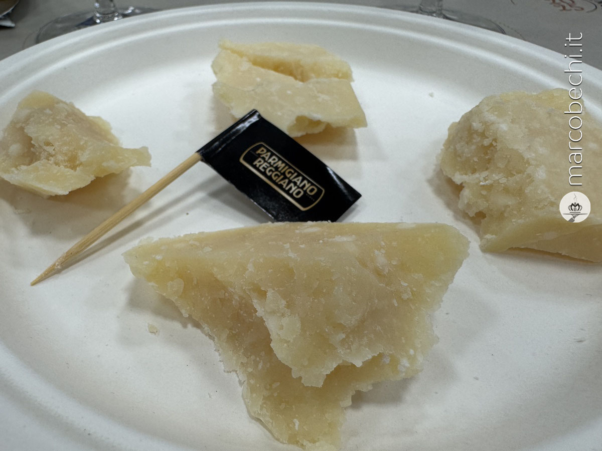 Gli assaggi di Parmigiano Reggiano