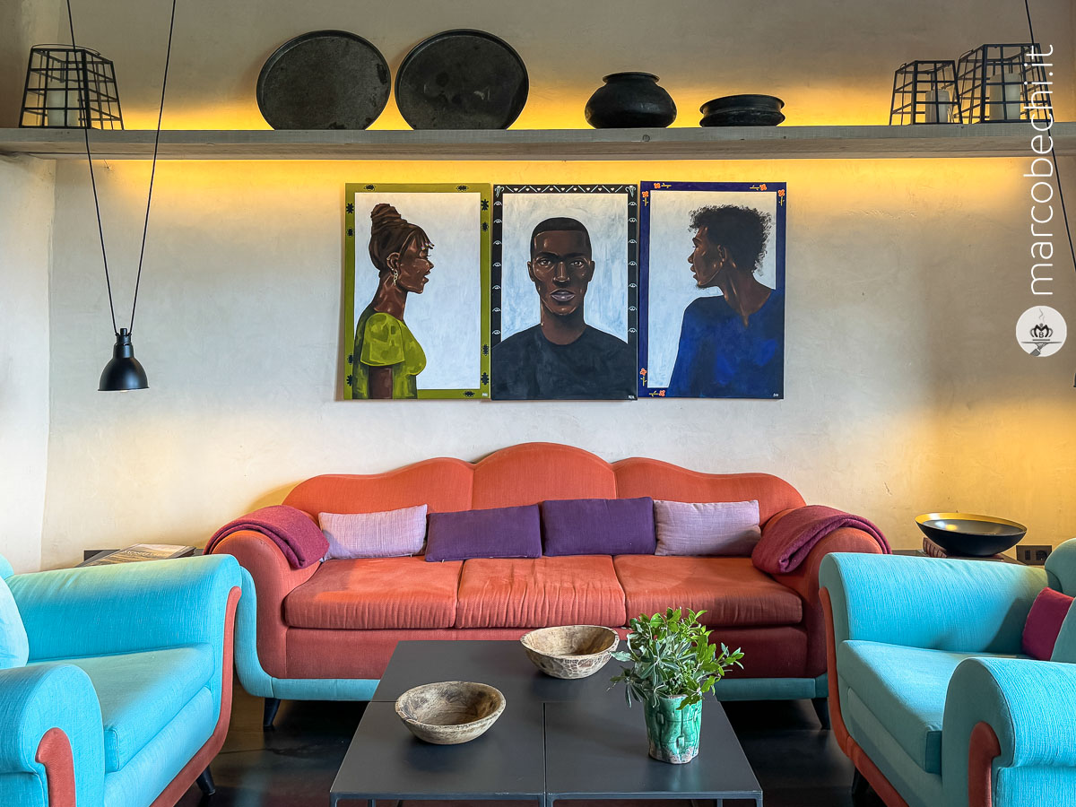 L'arte e gli arredi al bar