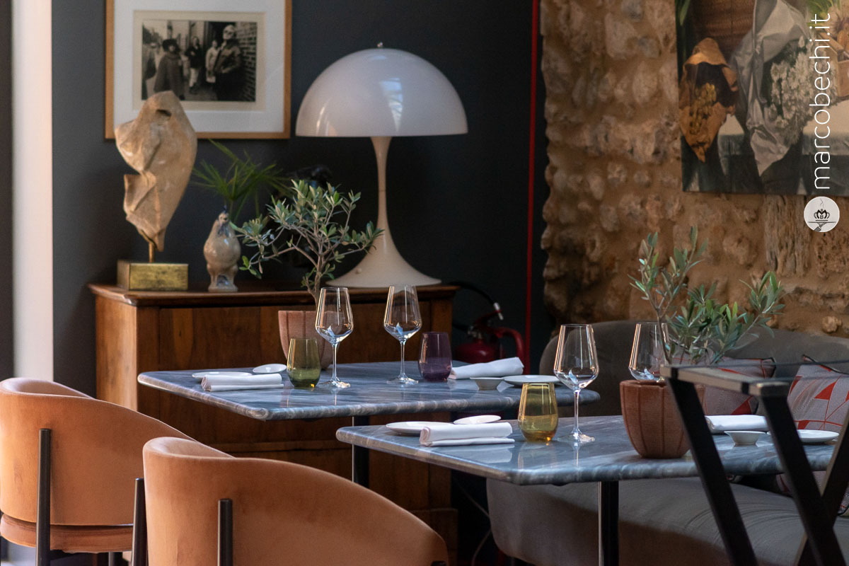 La sala del ristorante Paradis
