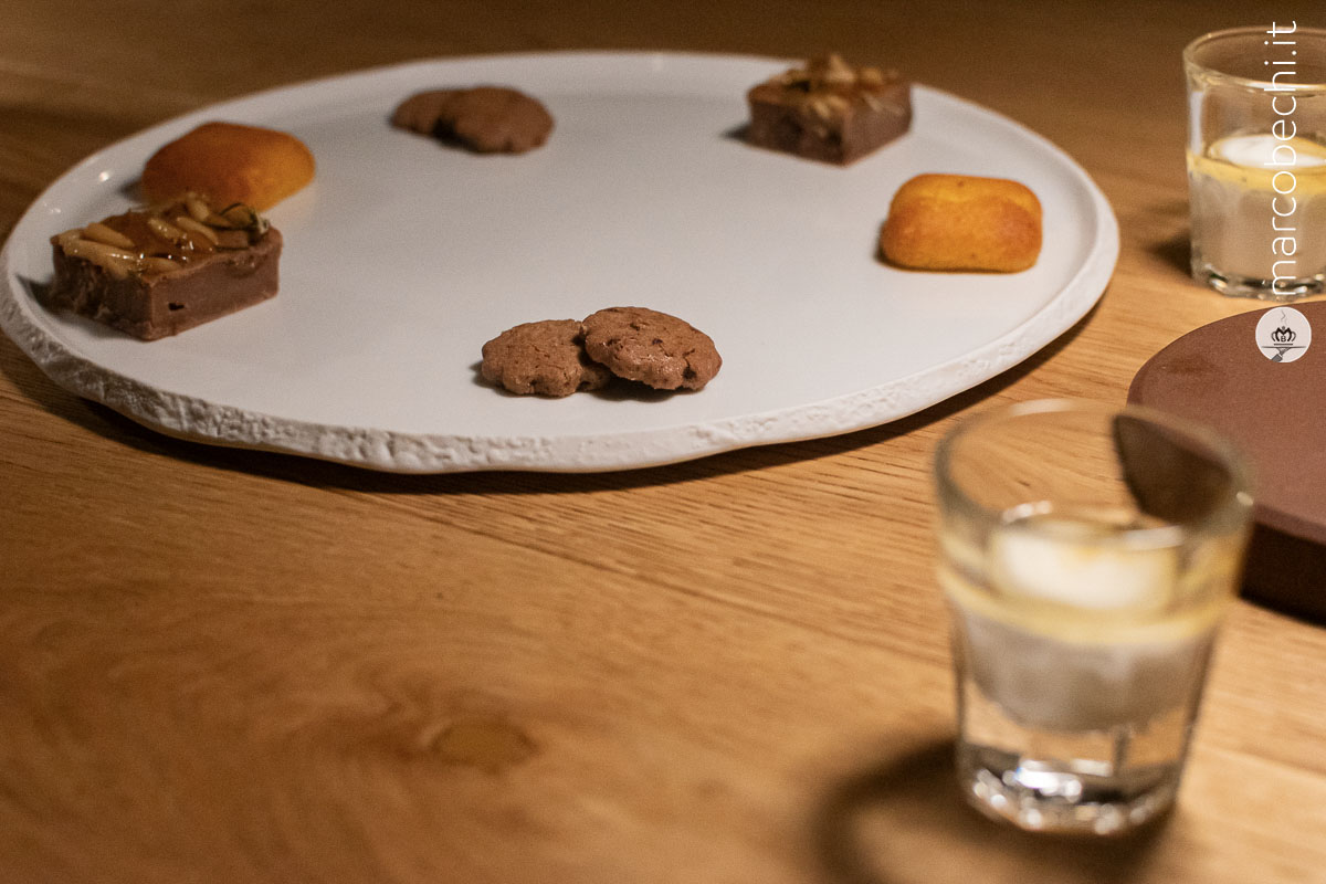 Petit Four