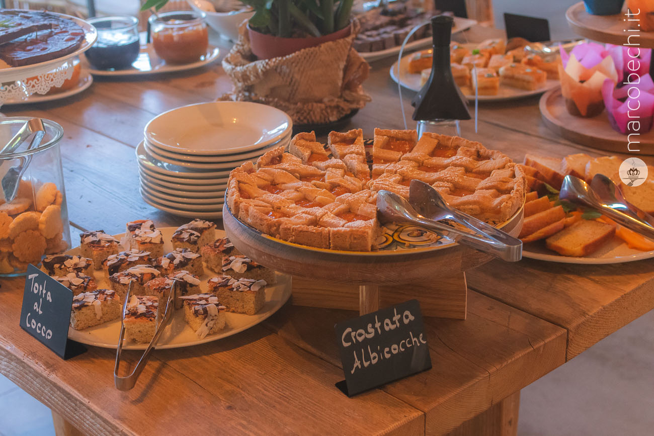 Una parte del buffet della colazione